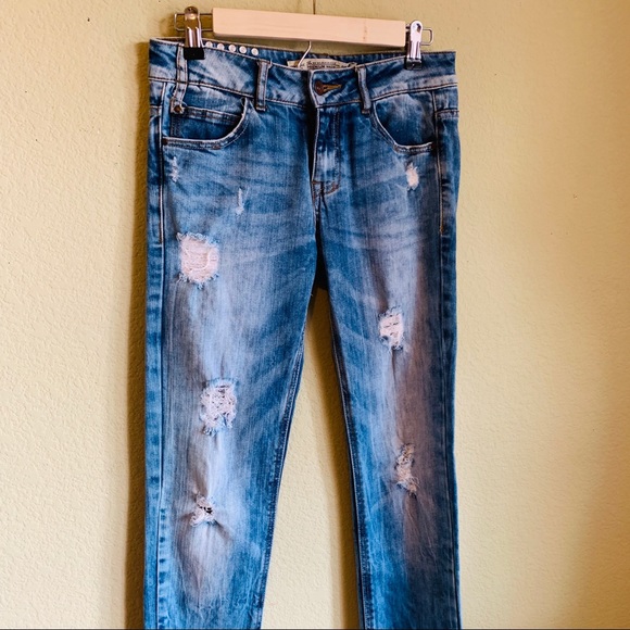 ZARA Slim Distressed Premium Wash Jeans - Picture 5 of 8